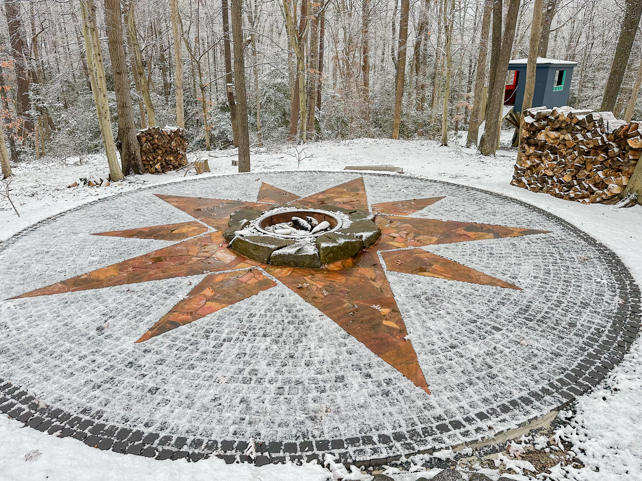 Seasonal Elements Fire Pit